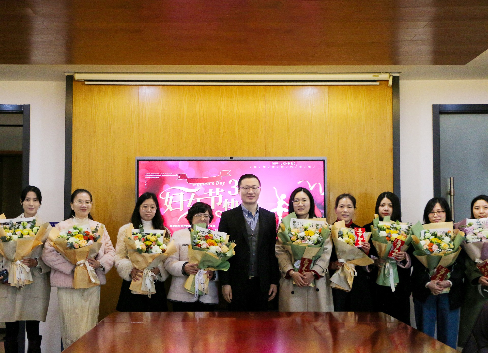 1709877187113919.jpg 1709877187113919.jpg